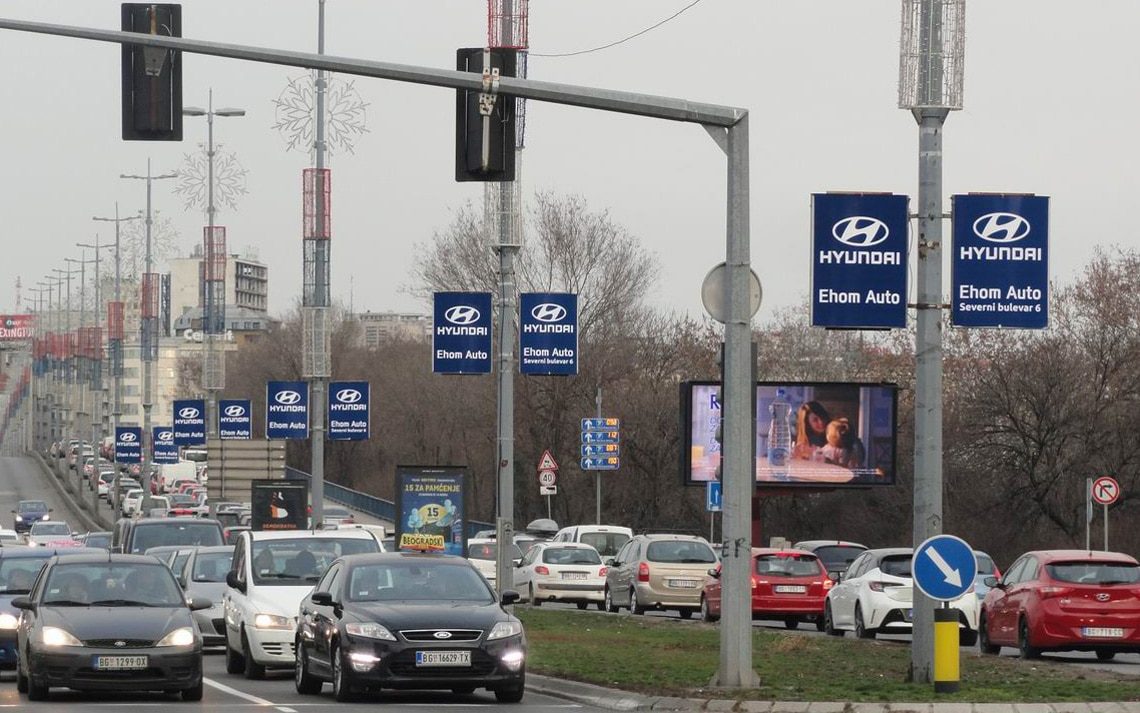 Ehom Auto - Hyundai baneri na Brankovom mostu, Beograd
